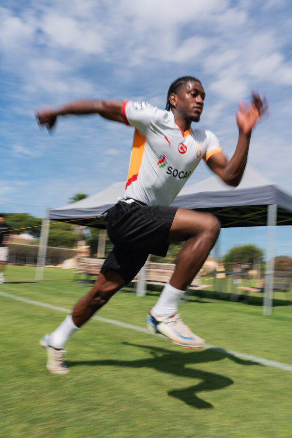 Player sprinting in training